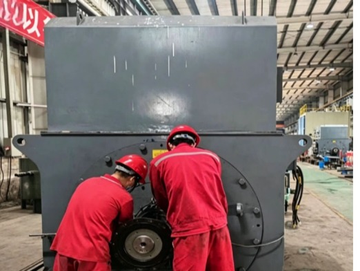 石化2台6800KW高压防爆电机大修并进行高压试验
